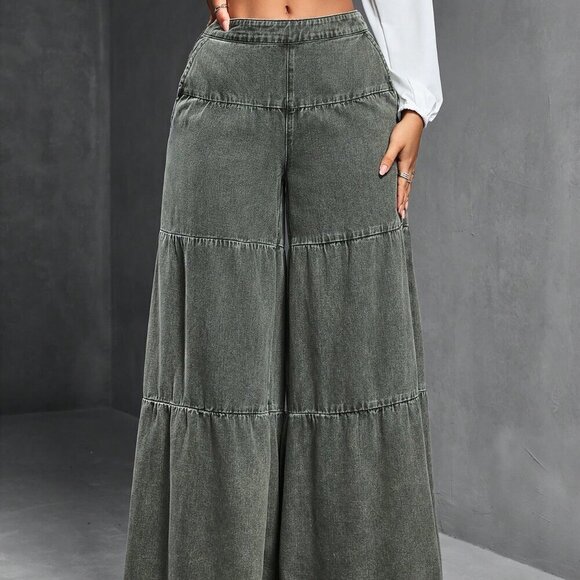 Army Green Women's Loose Boyfriend Style Distressed Hem Patchwork Denim Jeans - Picture 4 of 9